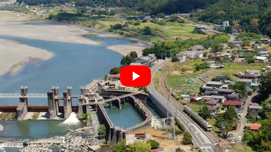 空撮　塩之沢 → 身延